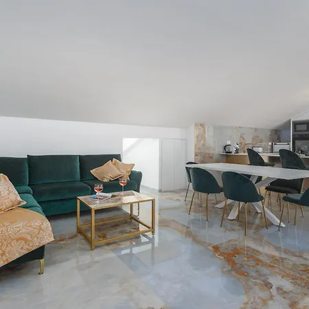 Vendégház Palma Krk Penthouse With Sea View And Private Jacuzzi Krk Town