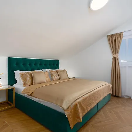 Vendégház Palma Krk Penthouse With Sea View And Private Jacuzzi
