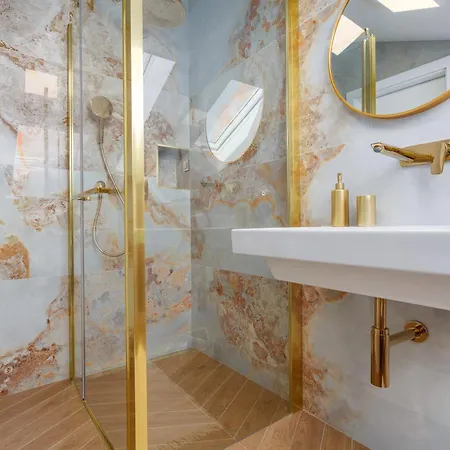 Palma Krk Penthouse With Sea View And Private Jacuzzi Gæstehus Krk Town