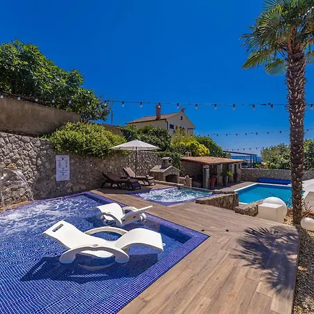 Palma Krk Penthouse With Sea View And Private Jacuzzi 4* Krk Town
