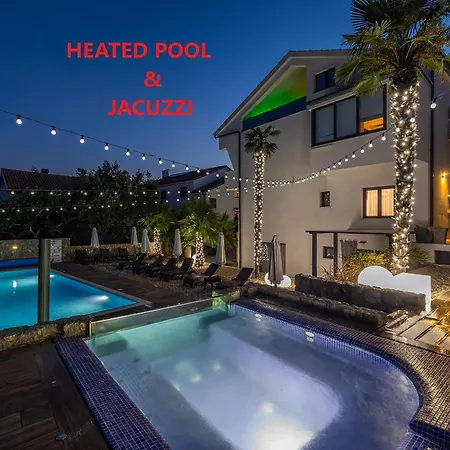 Palma Krk Penthouse With Sea View And Private Jacuzzi