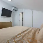Palma Krk Penthouse With Sea View And Private Jacuzzi Konukevi Krk Town