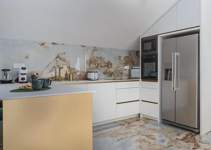 Palma Krk Penthouse With Sea View And Private Jacuzzi Vendégház 4*