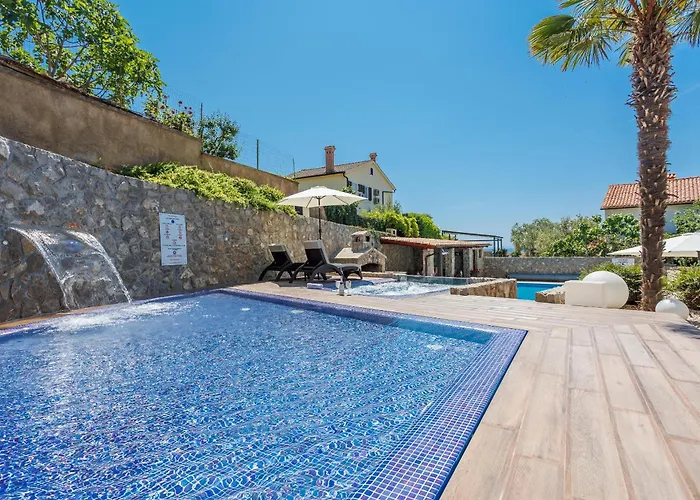 Palma Krk Penthouse With Sea View And Private Jacuzzi 4* Krk Town